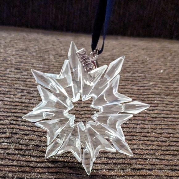 BNIB Swarovski 2003 Gorgeous Crystal Holiday Star Ornament - Picture 3 of 5